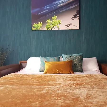 Charming 1 Bedroom In Malaga-hosted By Sweetstay Màlaga