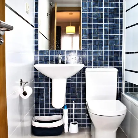 Charming 1 Bedroom In Malaga-hosted By Sweetstay